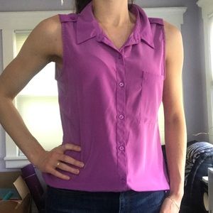 Old Navy Button-Up Tank Size Medium